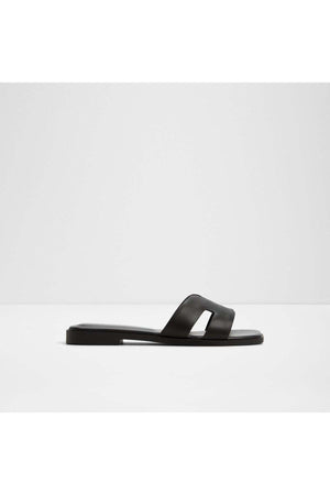Itsandal / Flat Sandals