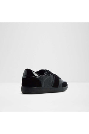 Uptown / Sneakers