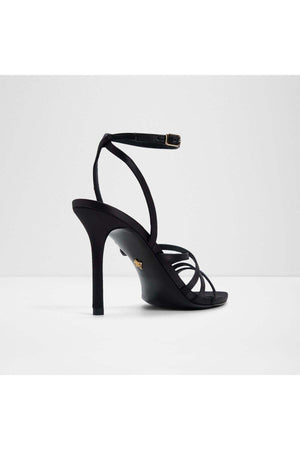 Solania / Heeled Sandals