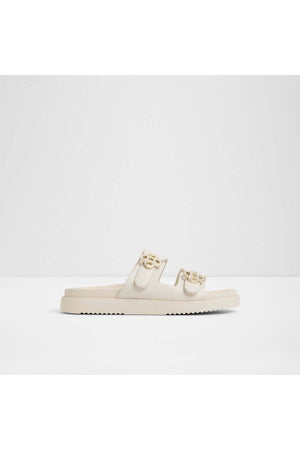 Delainey / Flat Sandals