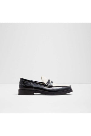 Kieran / Loafers