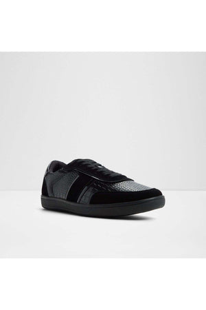 Uptown / Sneakers