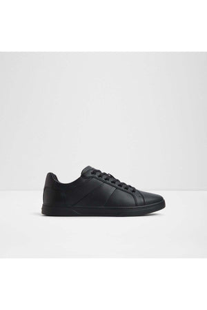 Ozzy / Sneakers