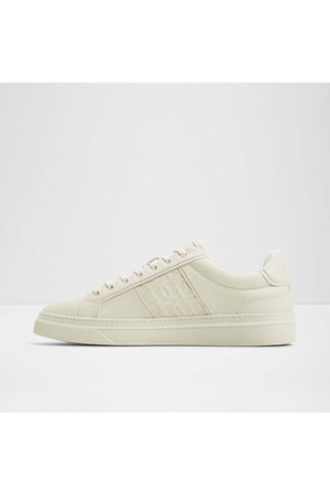 Courtline / Sneakers