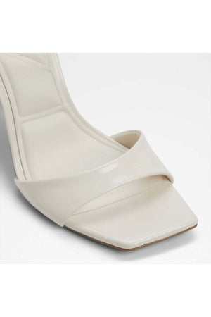 Illustrious / Heeled Sandals