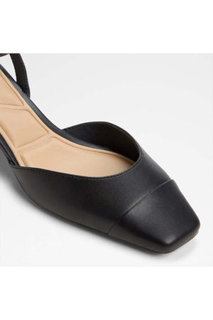 Adriena / Flat Shoes