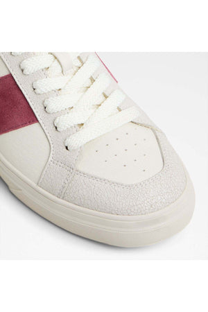 Braxton / Sneakers