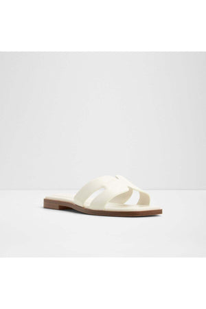 Itsandal / Flat Sandals