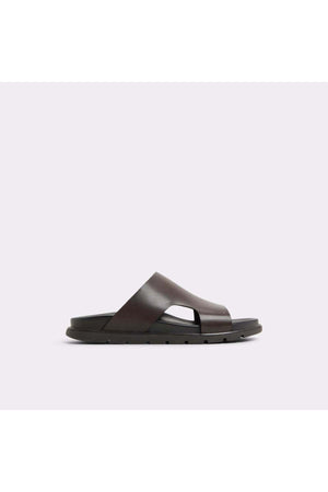 Soar / Flat Sandals