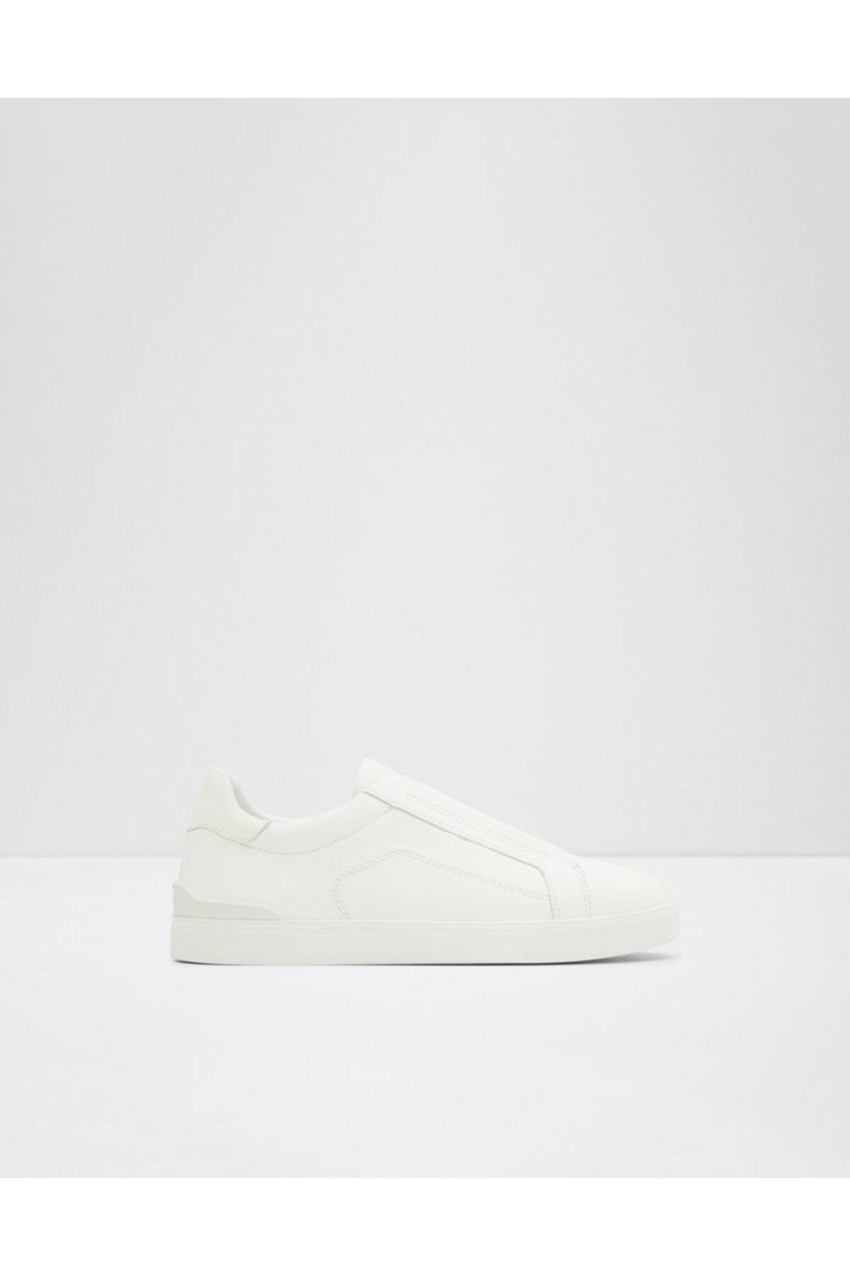 Lonespec / Sneakers