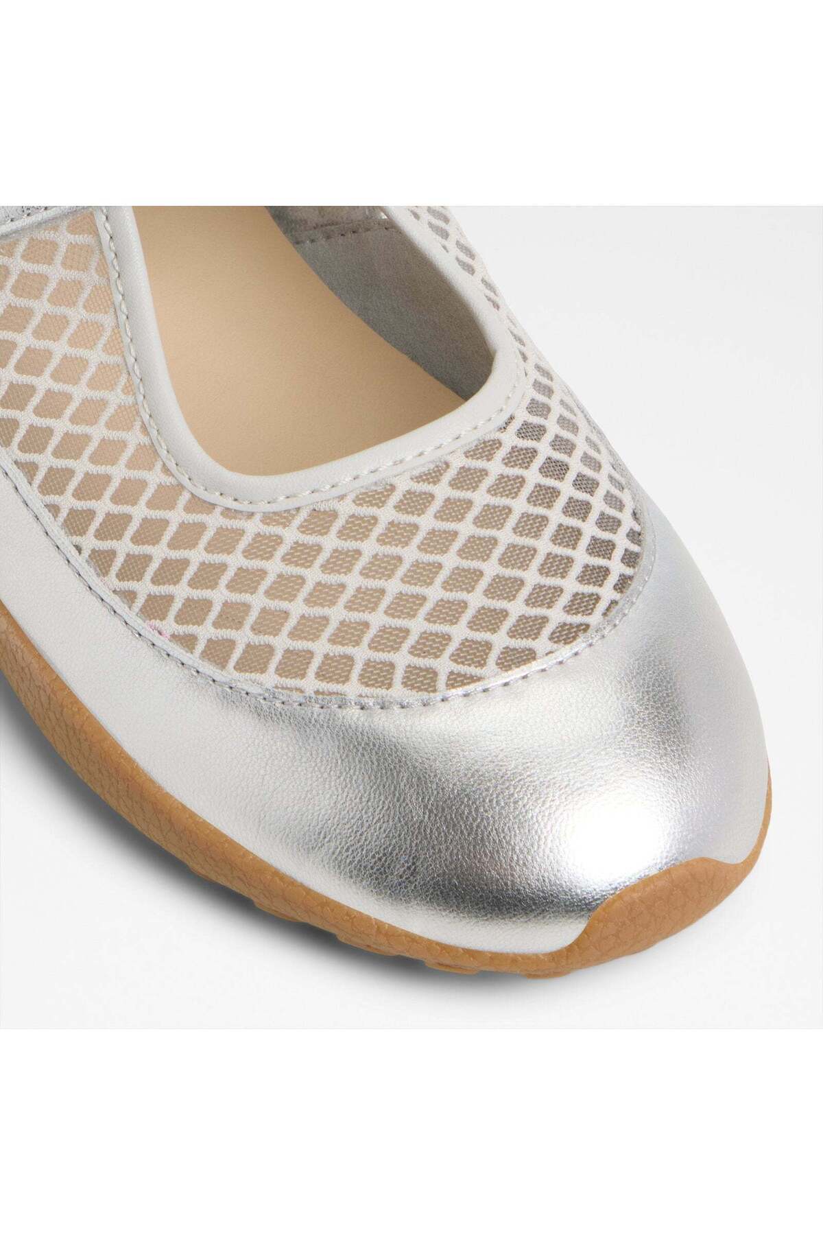Legalitram / Slip Ons