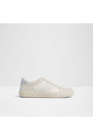 Braxton / Sneakers