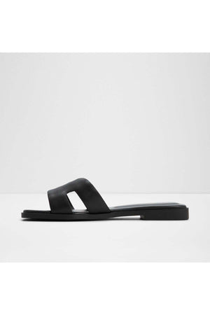 Itsandal / Flat Sandals