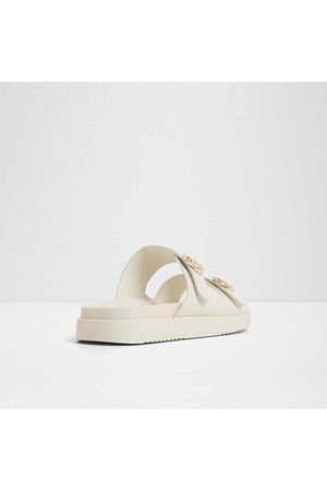 Delainey / Flat Sandals