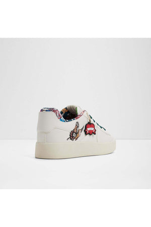 Whatisadam01 / Sneakers