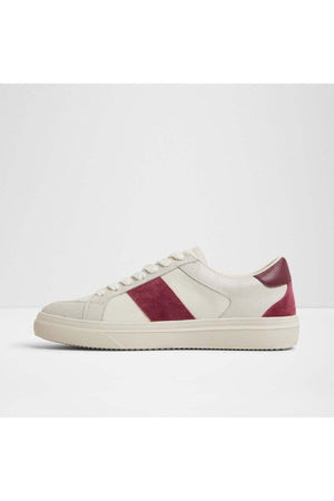 Braxton / Sneakers