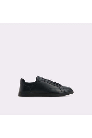 Poker / Sneakers