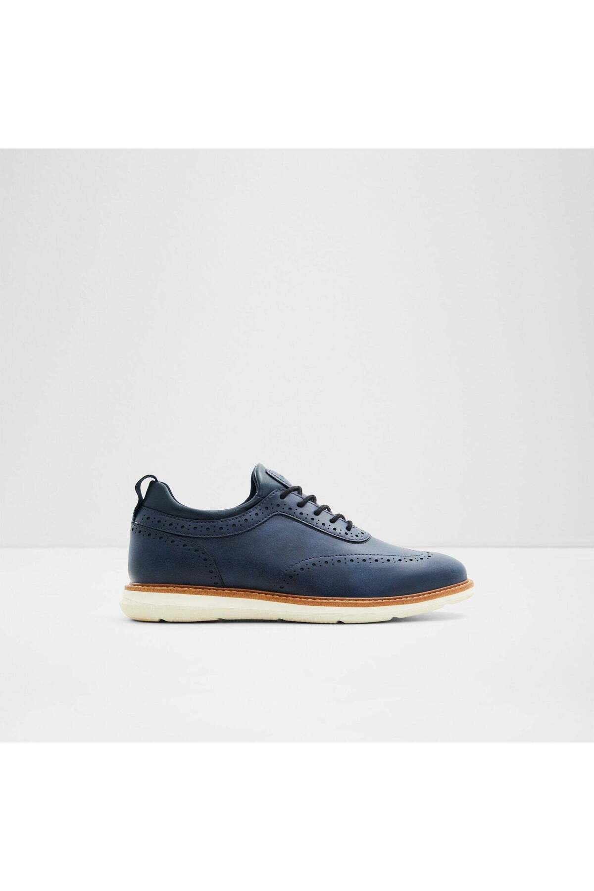 Kalister / Lace Ups