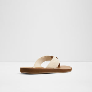 Adede / Flat Sandals