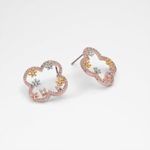 Adelinne / إكسسوارات