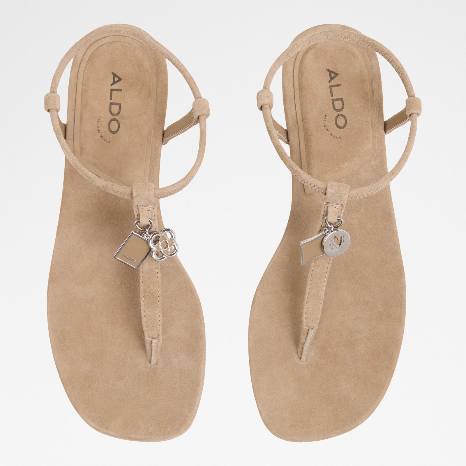 Adwelahar / Flat Sandals