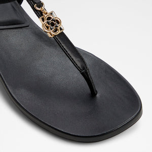 Adwelahar / Flat Sandals