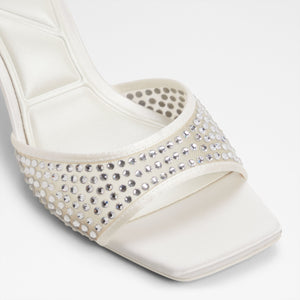 Agatha / Heeled Sandals