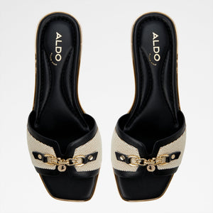 Alamassi / Flat Sandals