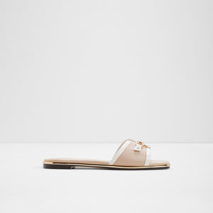 Alamassi / Flat Sandals