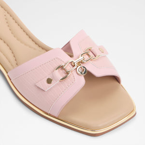 Alamassi / Flat Sandals