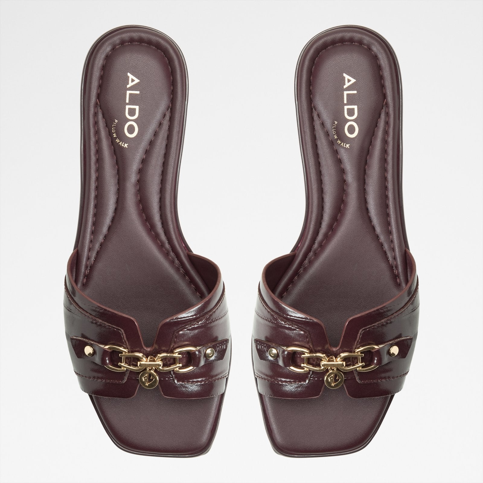 Alamassi / Flat Sandals
