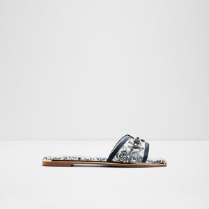 Alamassi / Flat Sandals
