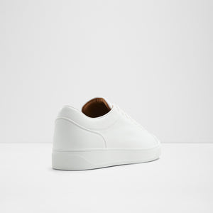 Alastor / Sneakers