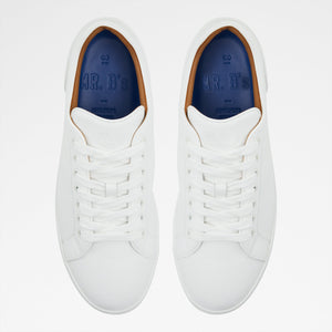 Alastor / Sneakers