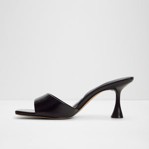 Alathia / Heeled Sandals