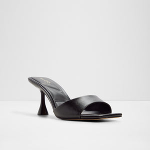 Alathia / Heeled Sandals