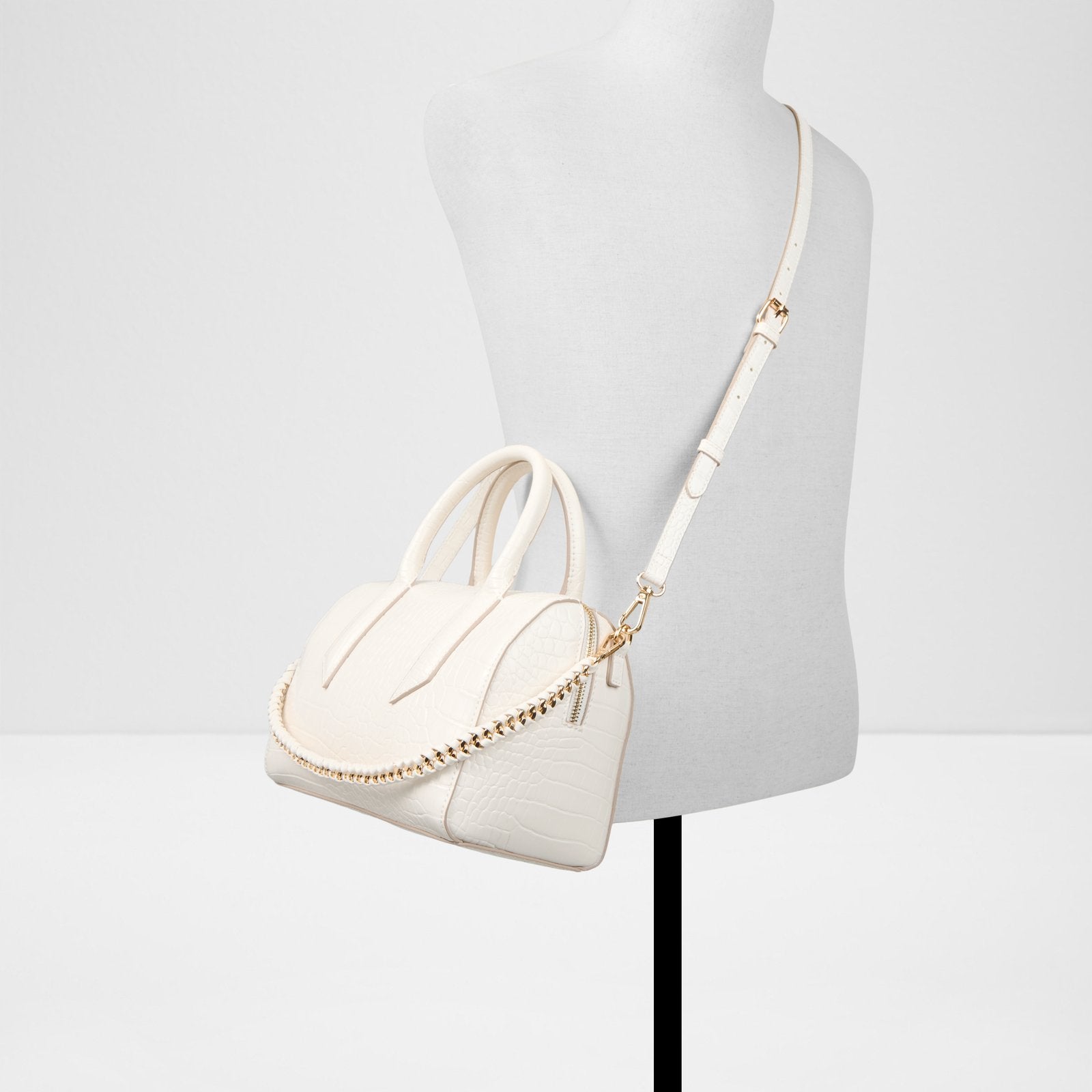 Albalaerel / Satchel