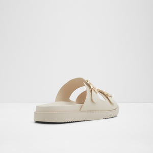 Alessie / Flat Sandals