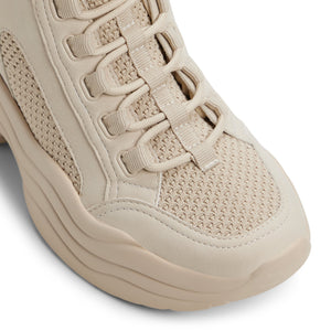 Alexxa / Sneakers