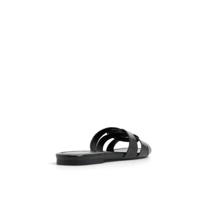 Allee / Flat Sandals