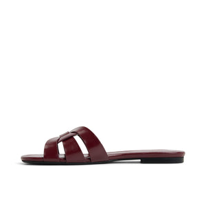 Allee / Flat Sandals