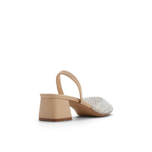 Amarae / Heeled Shoes