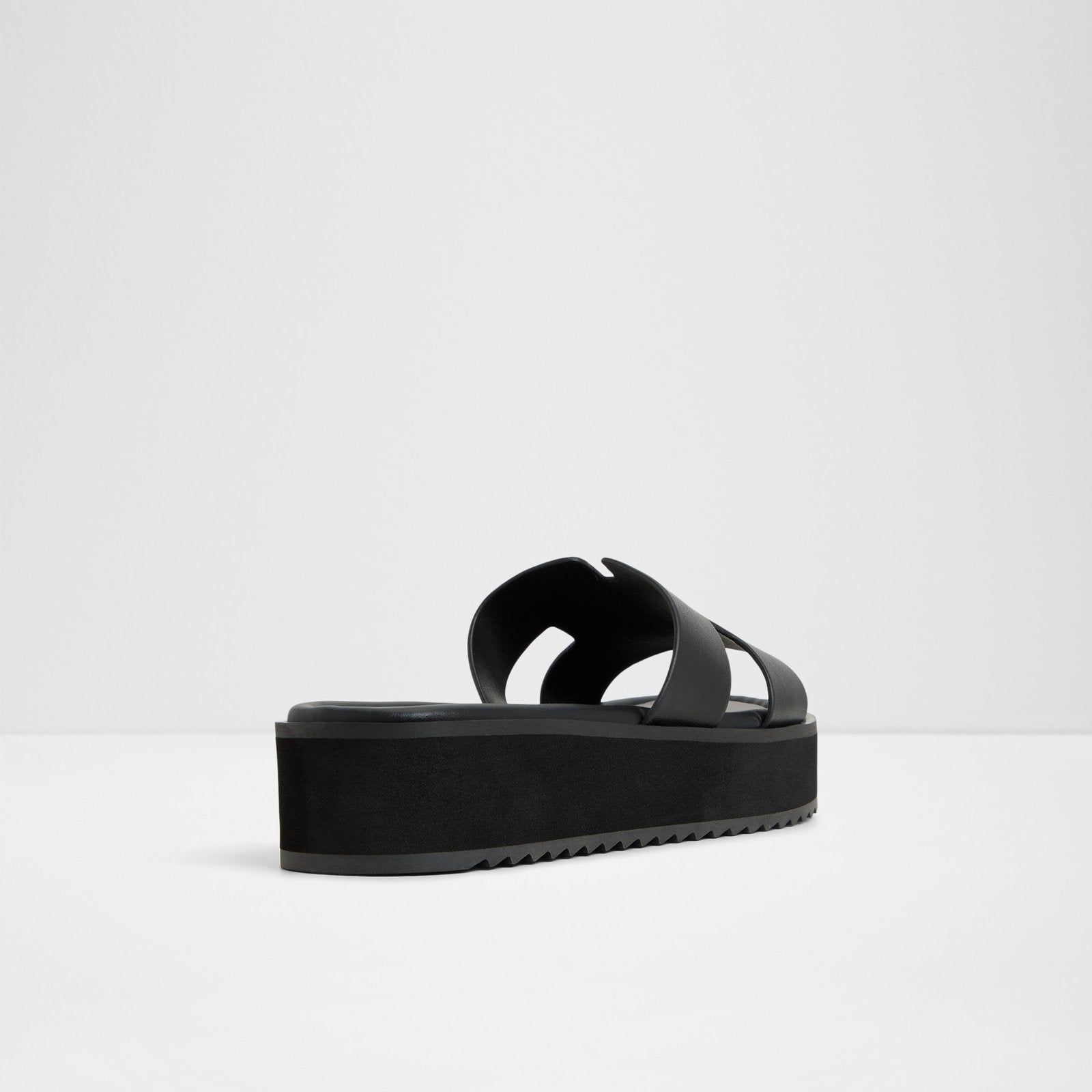 Anayelie / Beach Sandals