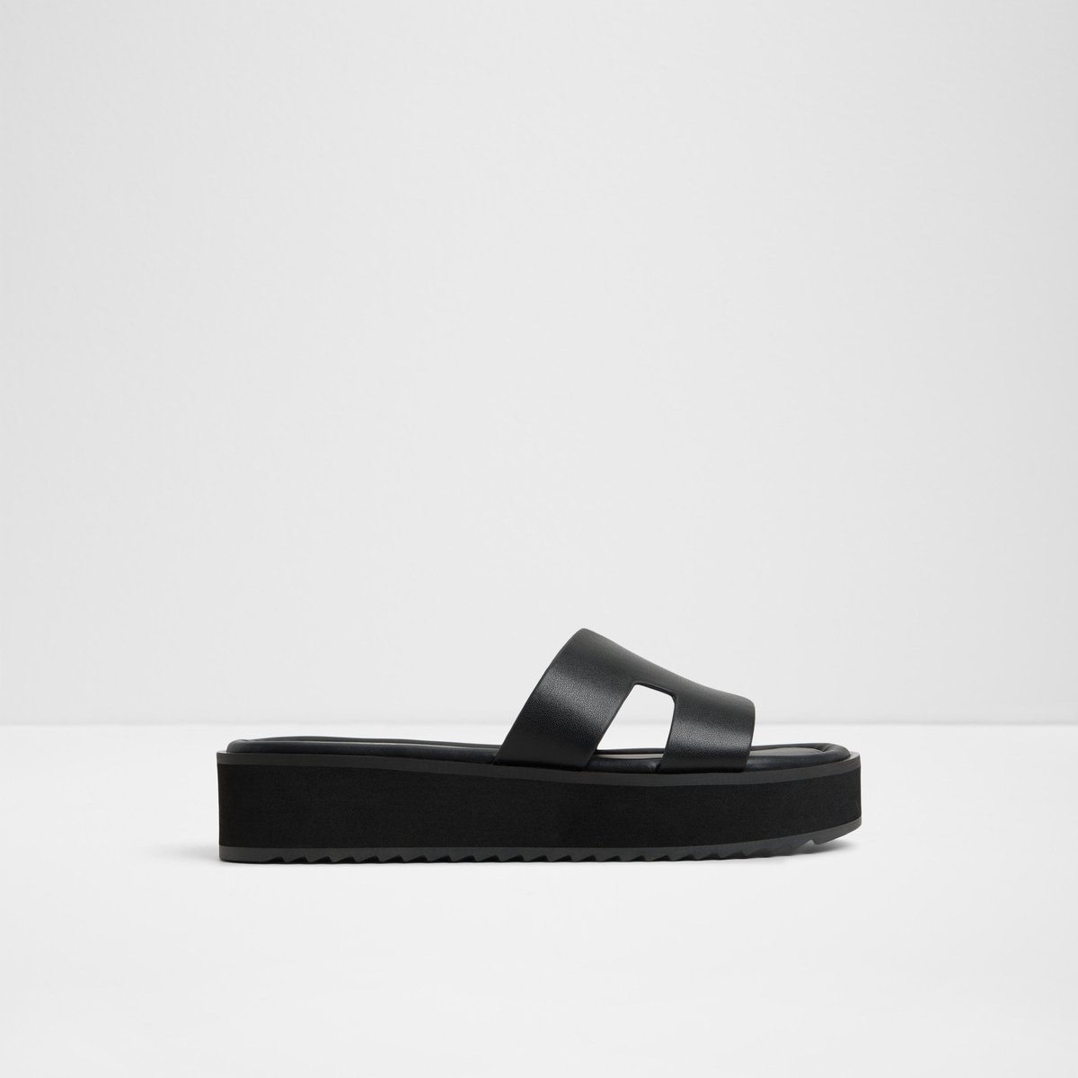 Anayelie / Beach Sandals