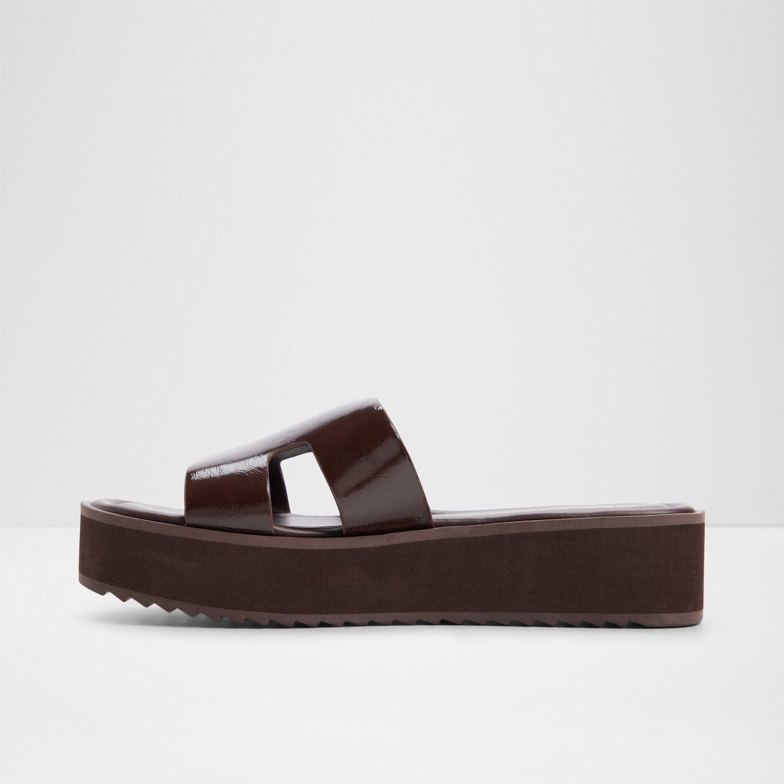 Anayelie / Beach Sandals