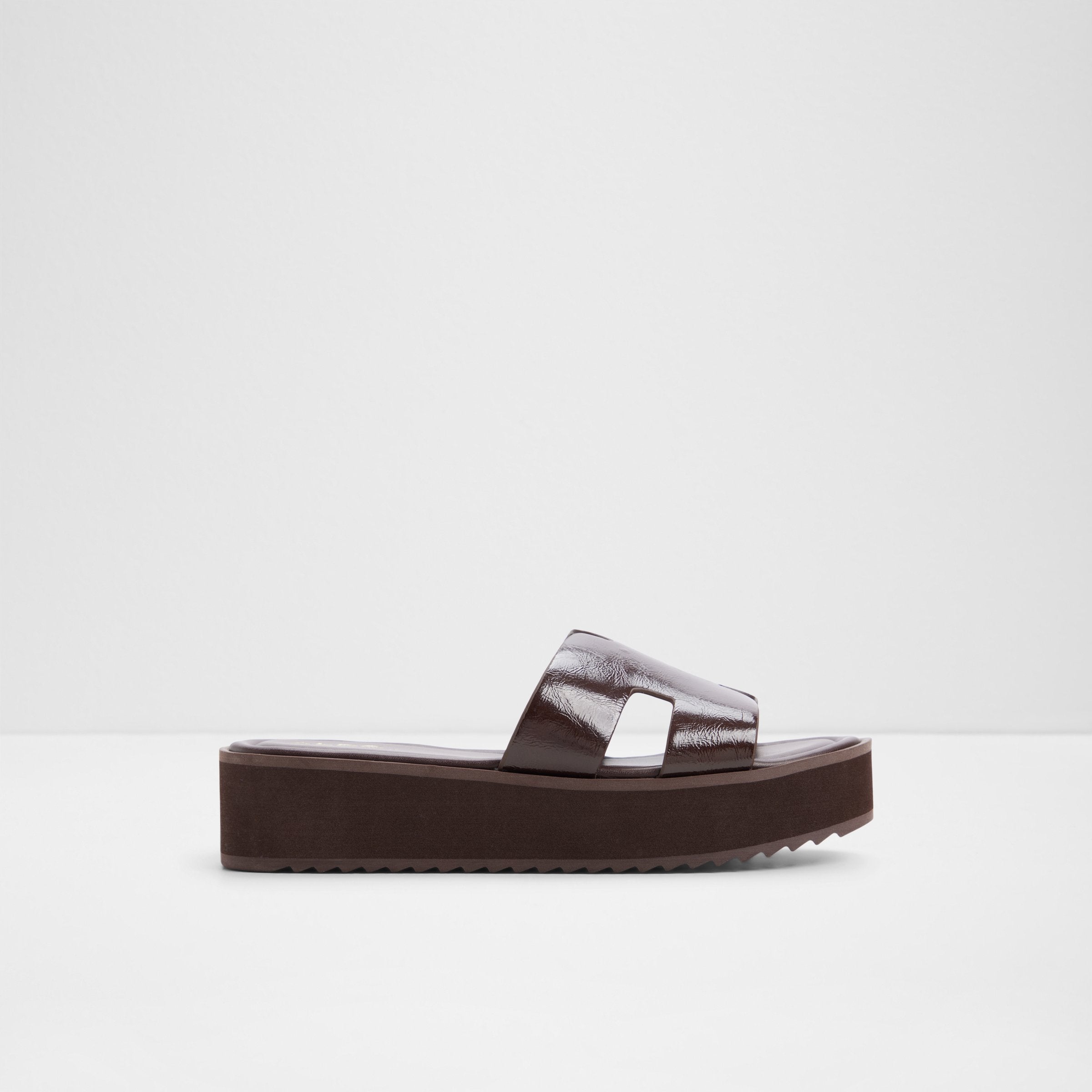 Anayelie / Beach Sandals