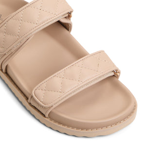 Anette  /  Flat Sandals