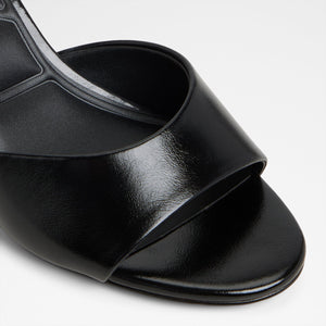 Annaberaen / Heeled Sandals