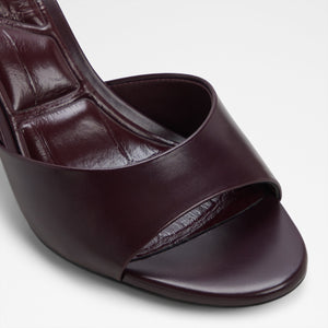 Annaberaen / Heeled Sandals