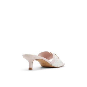 Annamassi / Heeled Sandals